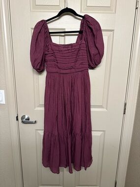 Abercrombie & Fitch | Emerson Puff-Sleeve Midi Dress in Purple XSP